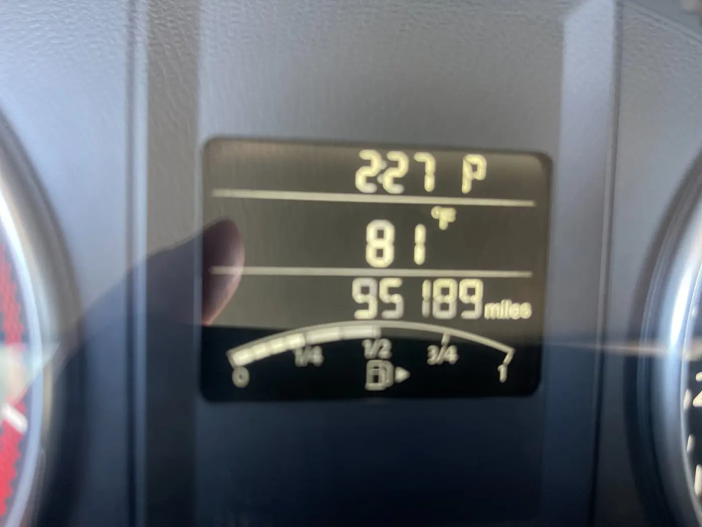 2013 Volkswagen Jetta - $9,788