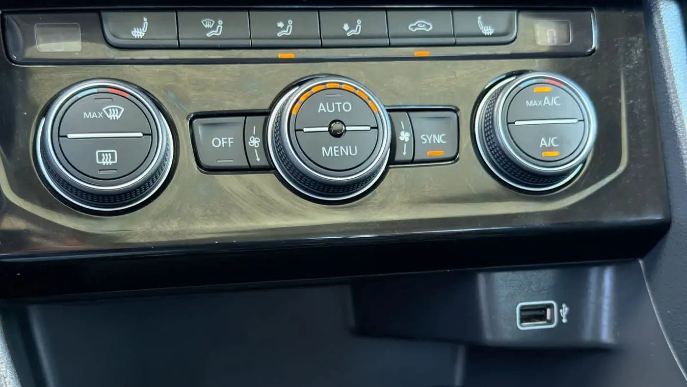 2019 Volkswagen Jetta SEL