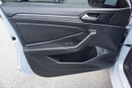 2019 Jetta Thumbnail 17