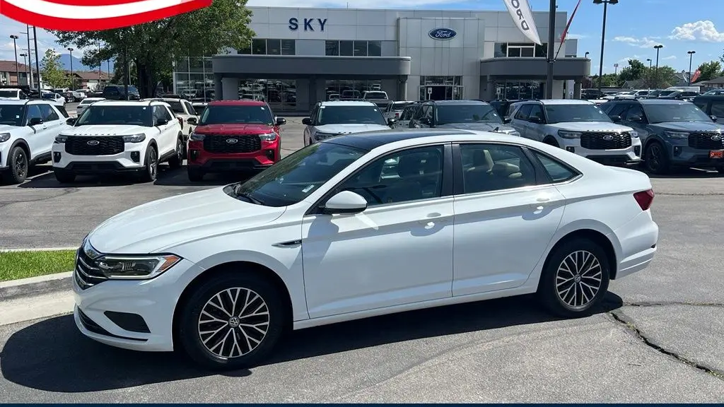Preowned 2019 Volkswagen Jetta SEL for Sale