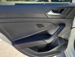 2023 Jetta Thumbnail 9