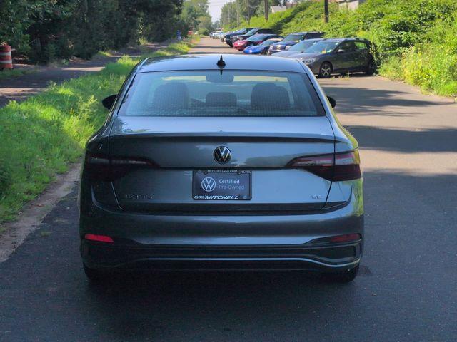 2023 Volkswagen Jetta - $19,900