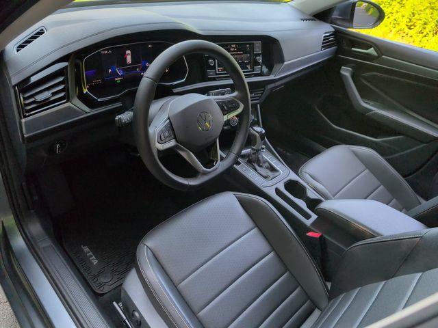 2023 Volkswagen Jetta - $19,900