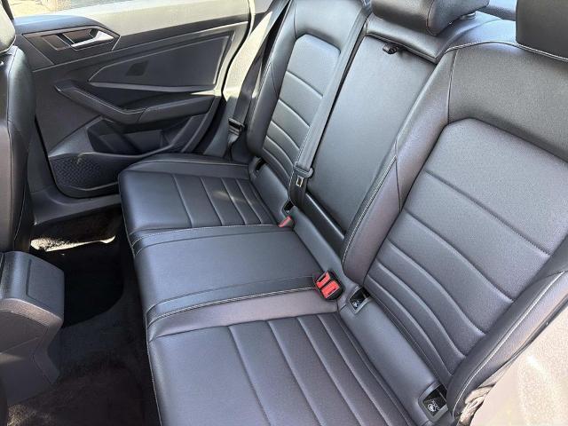 2024 Volkswagen Jetta - $15,785