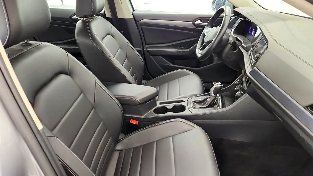 2024 Volkswagen Jetta - $15,995