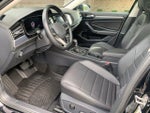 2024 Jetta Thumbnail 10