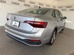 2024 Jetta Thumbnail 19