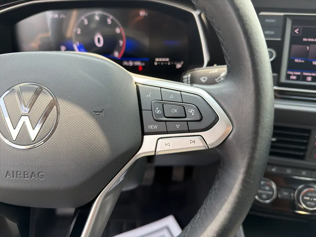 2024 Volkswagen Jetta - $21,995