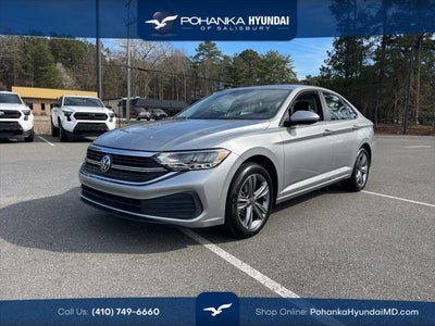 2023 Volkswagen Jetta SE 4DR Sedan