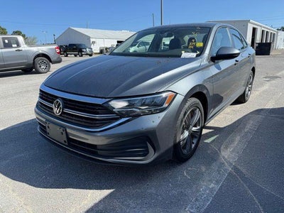 2024 Volkswagen Jetta SE 4DR Sedan