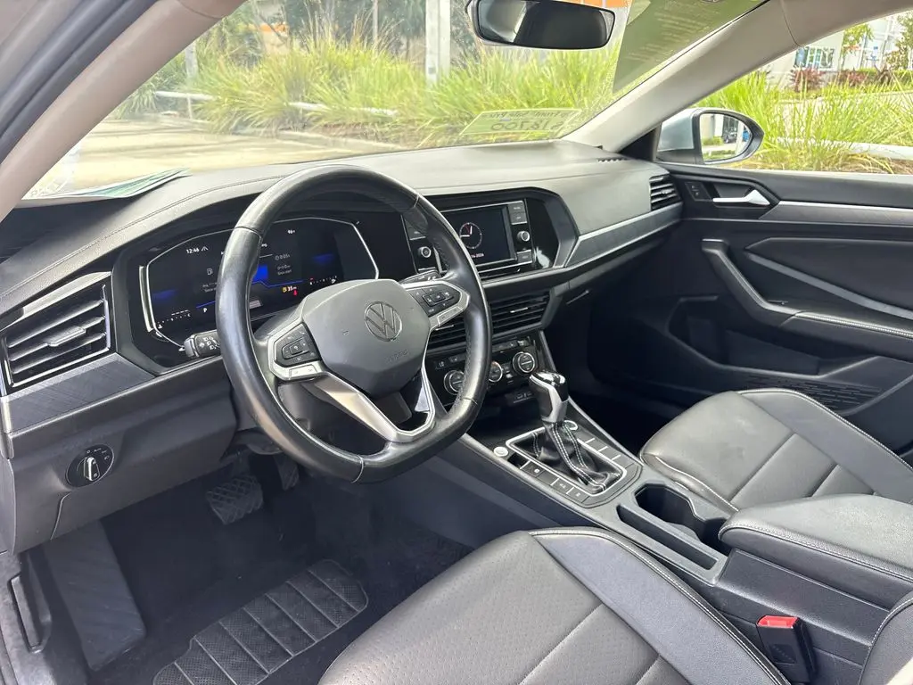 2024 Volkswagen Jetta - $17,800