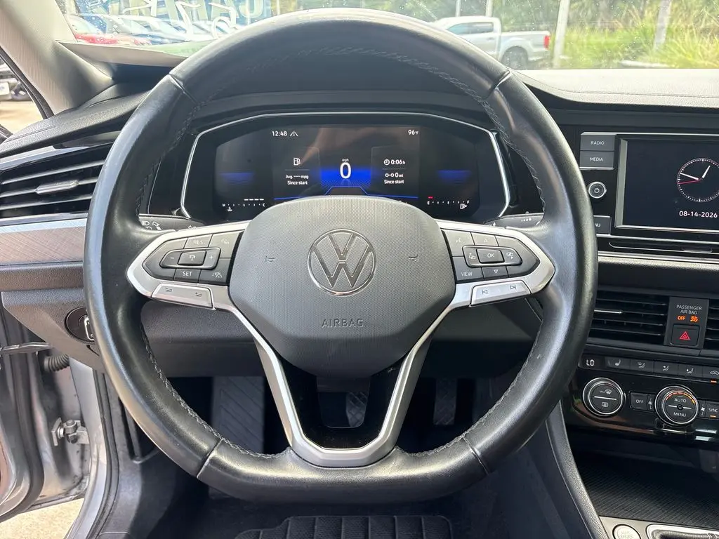 2024 Volkswagen Jetta - $17,800