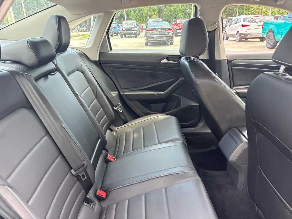 2024 Volkswagen Jetta - $17,800