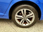 2024 Jetta Thumbnail 9