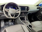 2024 Jetta Thumbnail 11