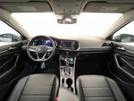 2024 Jetta Thumbnail 9