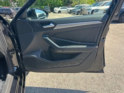 2024 Volkswagen Jetta SE 4DR Sedan