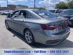 2024 Jetta Thumbnail 9