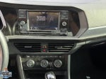 2023 Jetta Thumbnail 17
