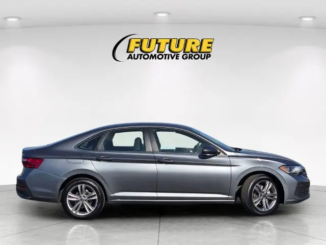 2024 Volkswagen Jetta - $17,570