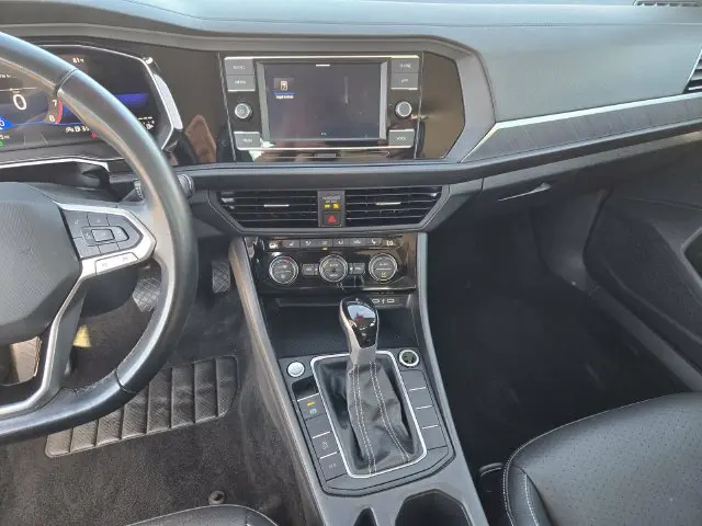 2024 Volkswagen Jetta - $17,570