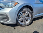2024 Jetta Thumbnail 4