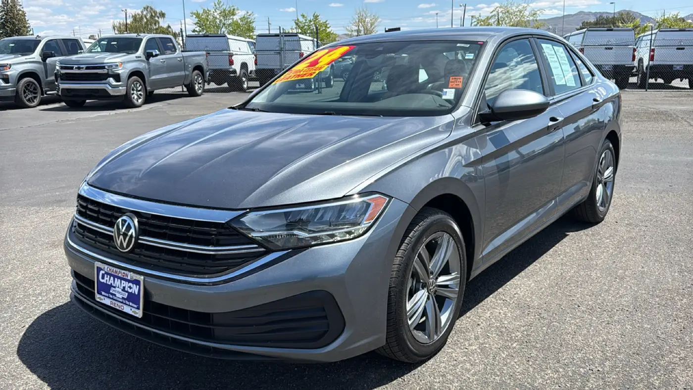 Preowned 2024 Volkswagen Jetta SE for Sale