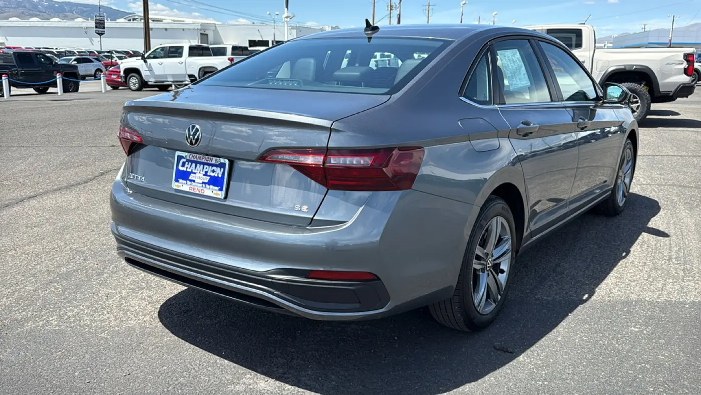 2024 Volkswagen Jetta SE