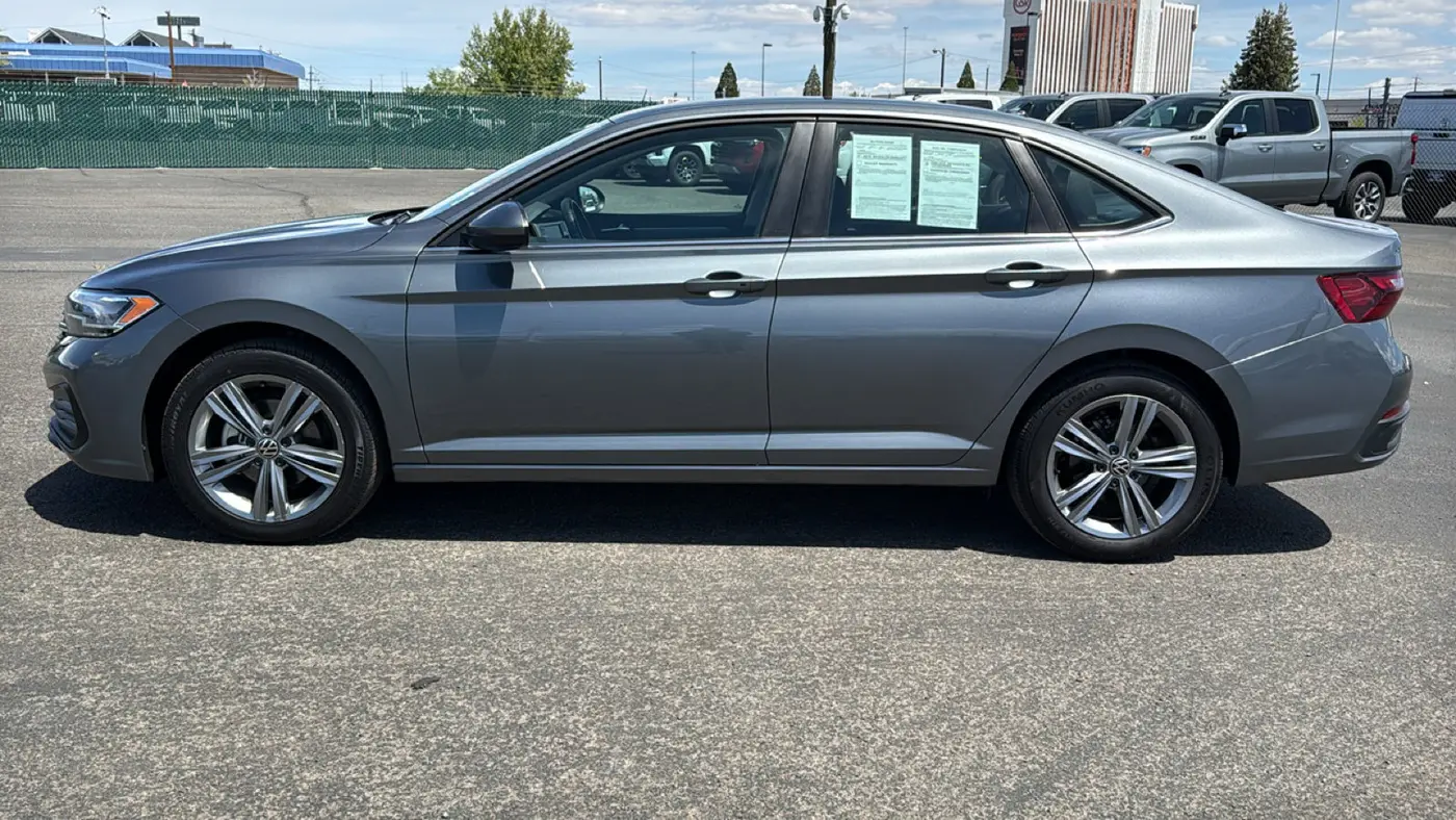 2024 Volkswagen Jetta SE
