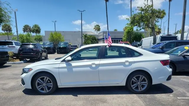 2024 Volkswagen Jetta SE
