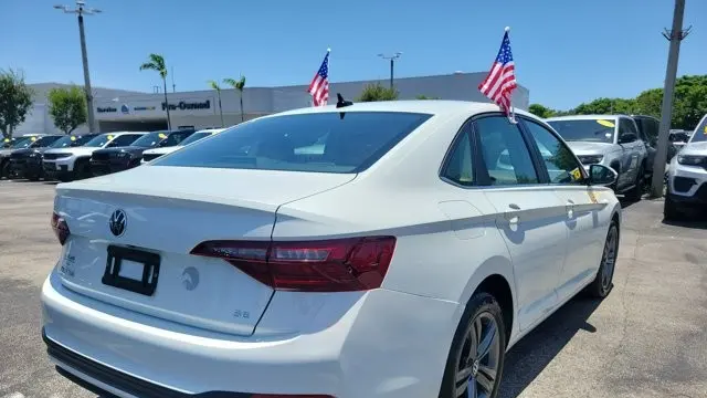 2024 Volkswagen Jetta SE