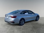 2022 Jetta Thumbnail 5
