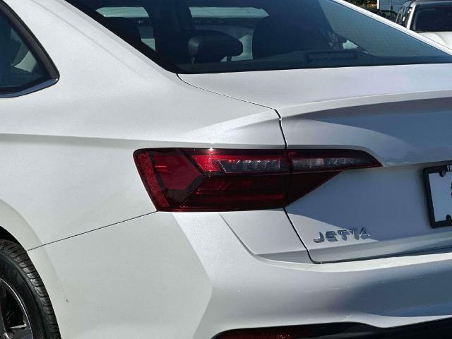 2022 Volkswagen Jetta - $19,498