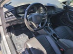 2023 Jetta Thumbnail 19