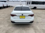 2023 Jetta Thumbnail 4