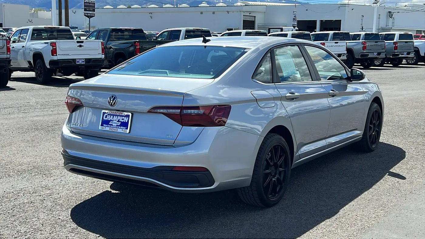 2024 Volkswagen Jetta SE