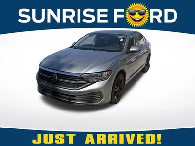 2023 Volkswagen Jetta SE 4DR Sedan