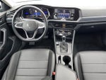 2024 Jetta Thumbnail 27