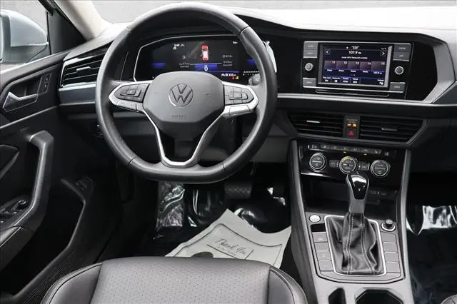 2024 Volkswagen Jetta - $15,798