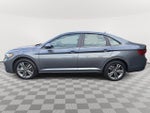 2024 Jetta Thumbnail 9