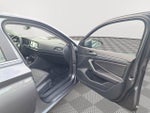 2024 Jetta Thumbnail 17