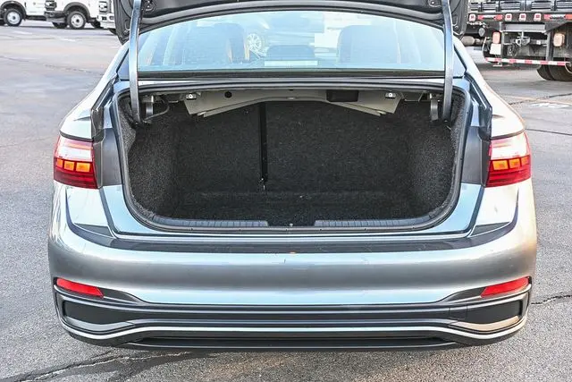 2024 Volkswagen Jetta - $19,988