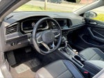2024 Jetta Thumbnail 5