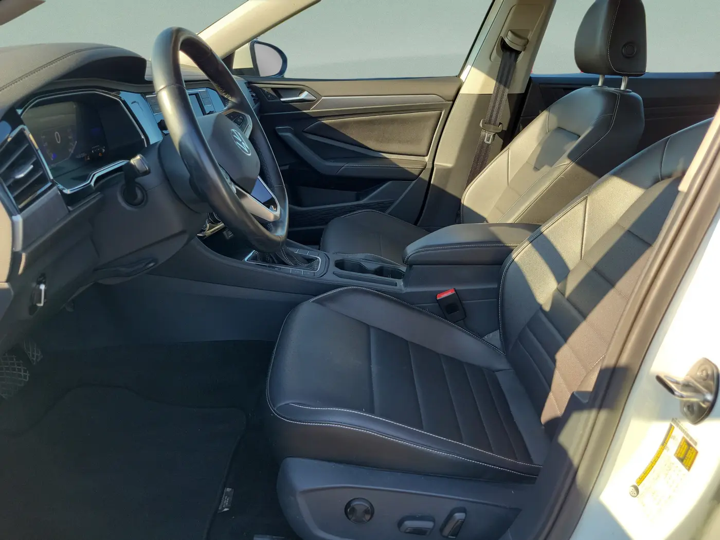2023 Volkswagen Jetta - $16,500