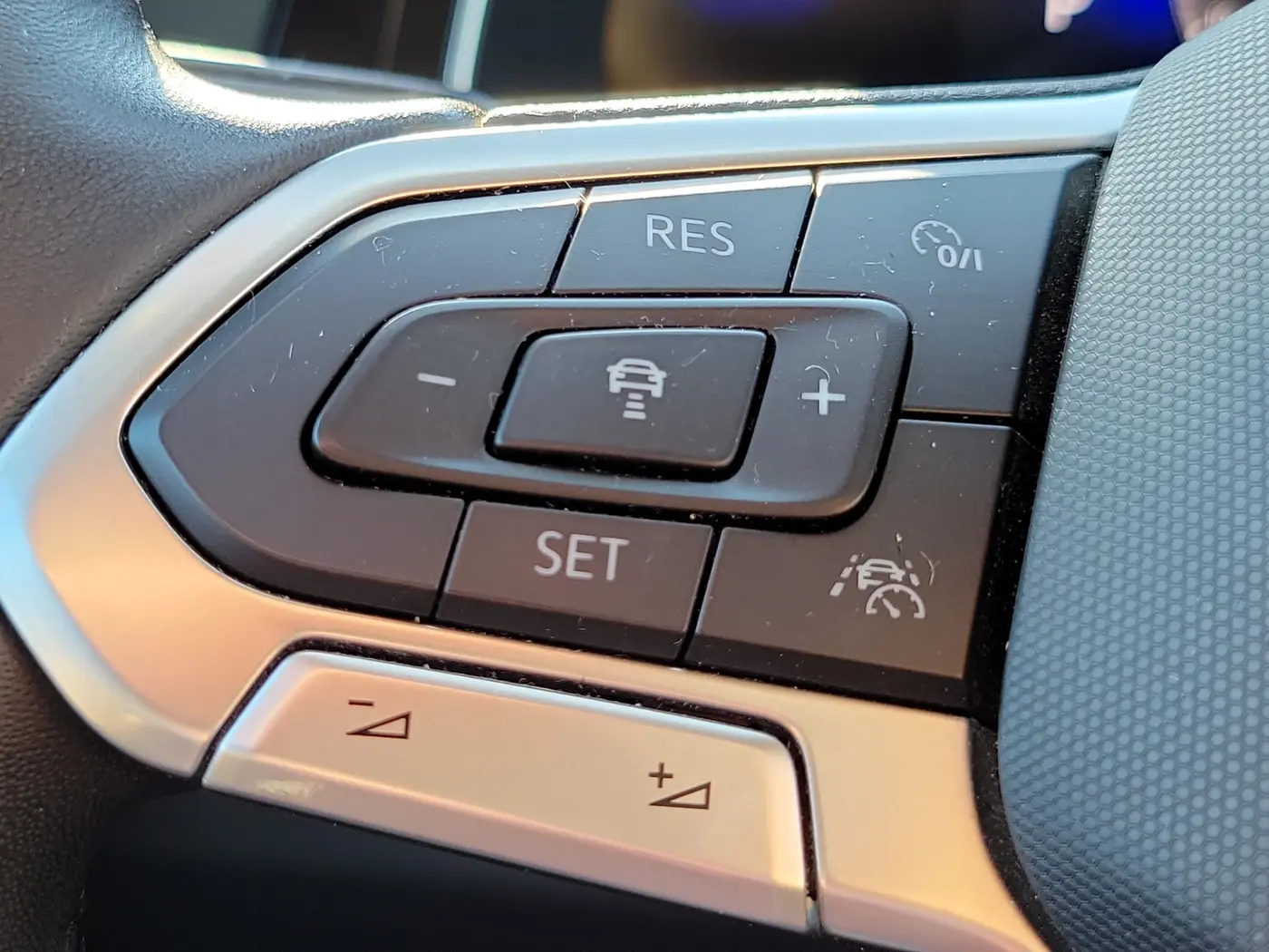 2023 Volkswagen Jetta - $16,500