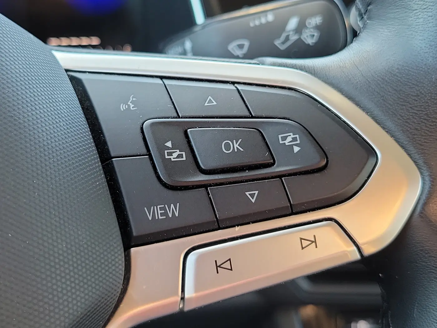 2023 Volkswagen Jetta - $16,500
