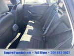 2024 Jetta Thumbnail 15