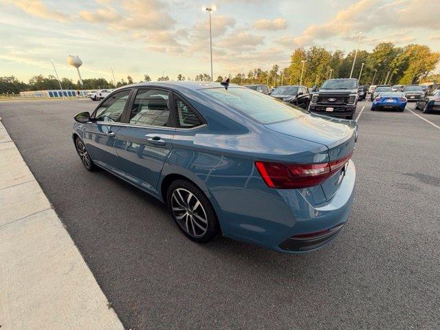 2025 Volkswagen Jetta - $17,100