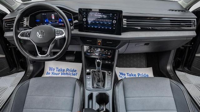 2025 Volkswagen Jetta SE