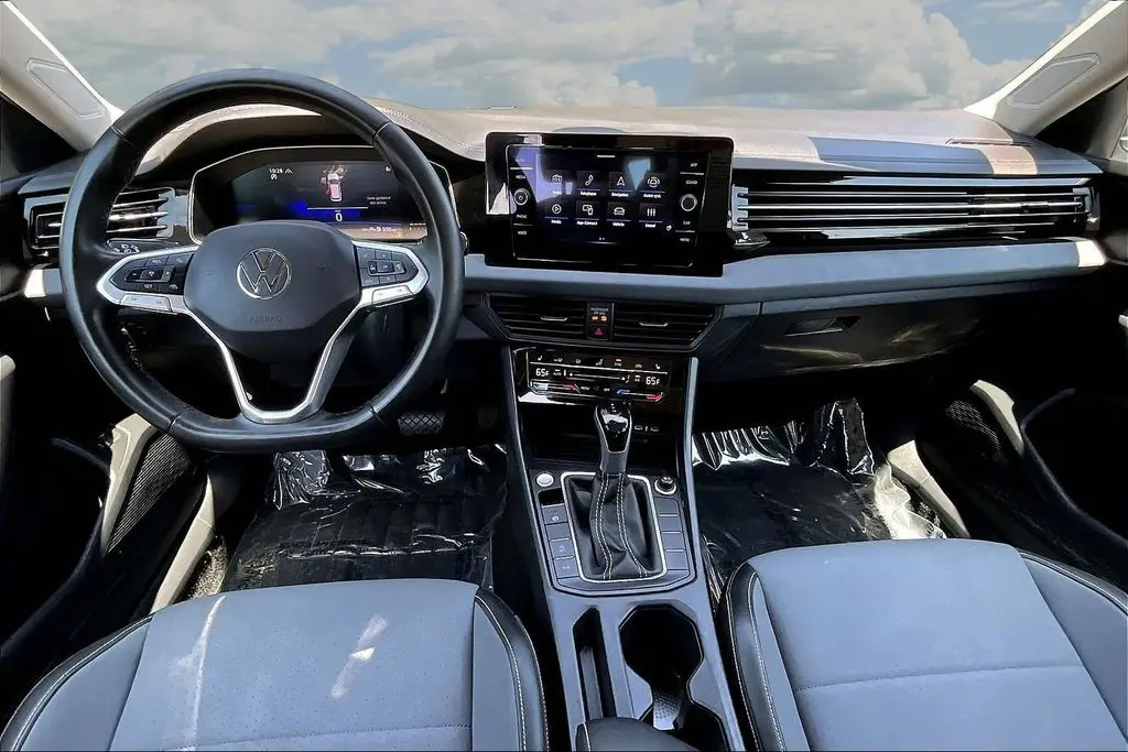 2025 Volkswagen Jetta - $19,500